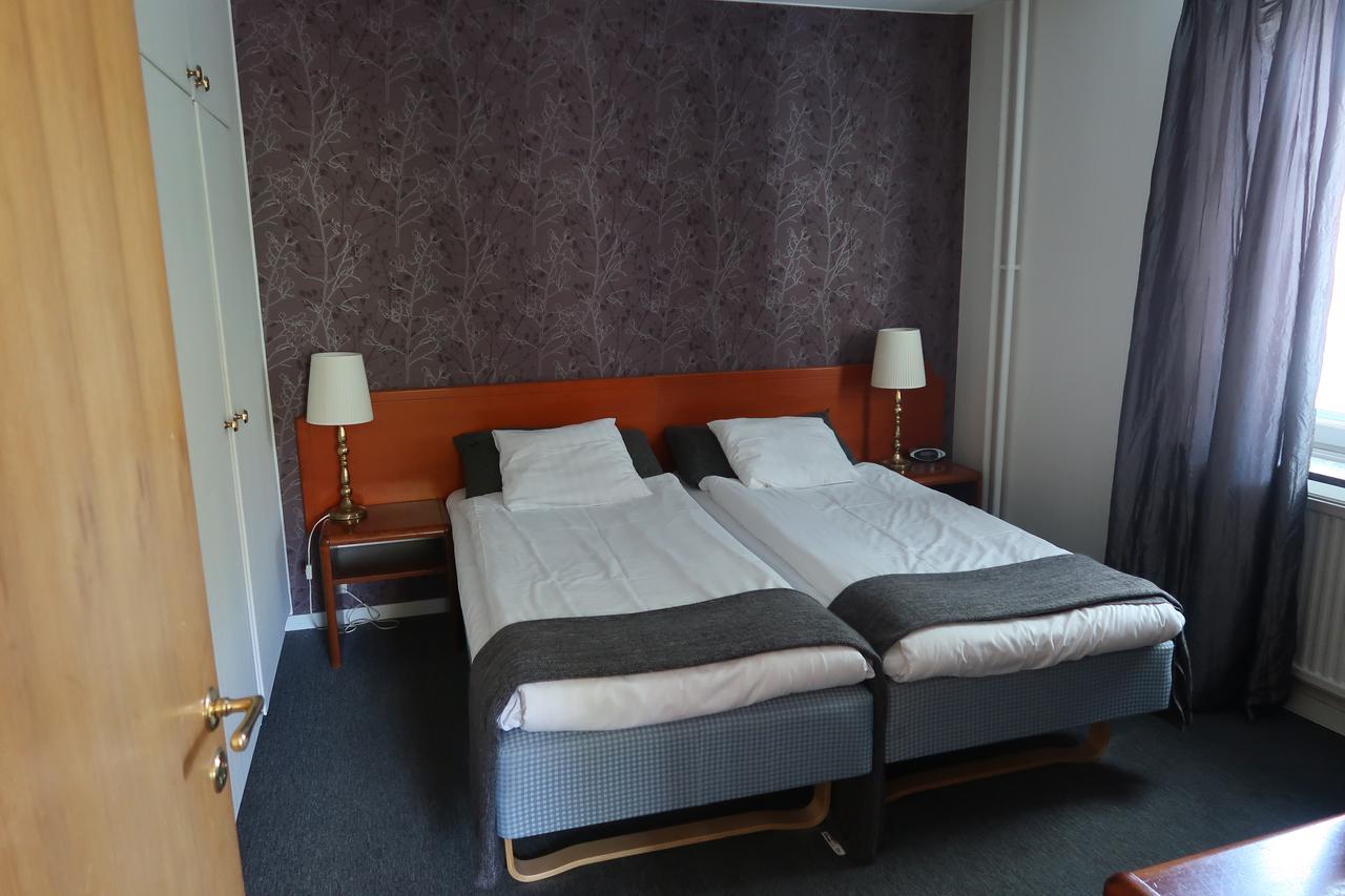Aveny Bed & Breakfast 2*